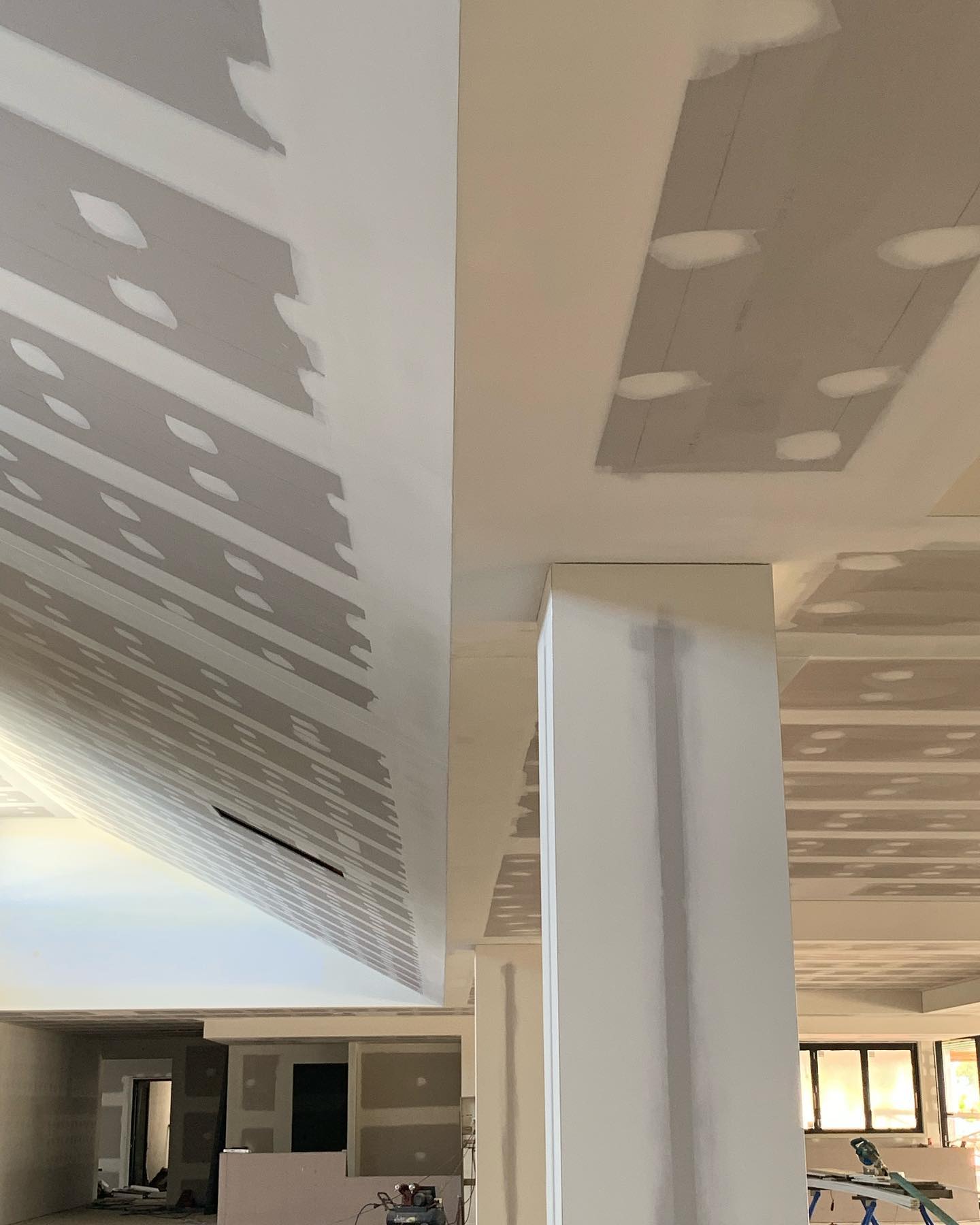 Bulkhead & ceiling detail
